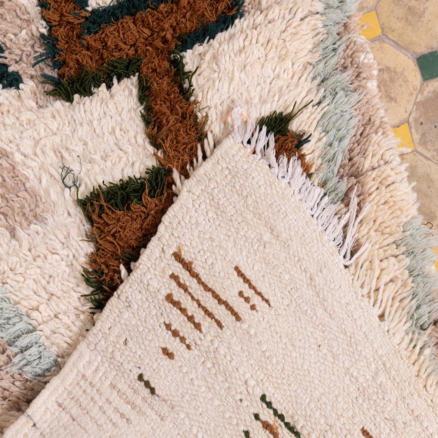 Vintage Azilal Berber Rug - Abstract Tribal Moroccan Wool Runner - Boho Wall Hanging