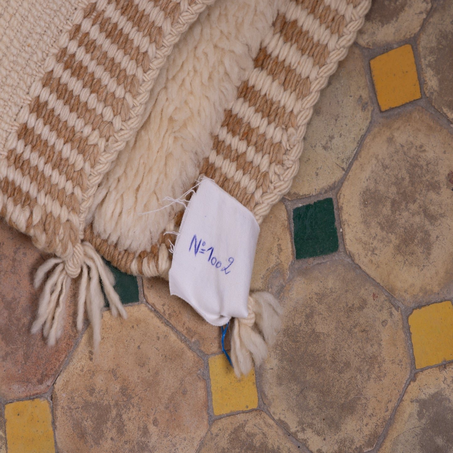 Handwoven Moroccan Mrirt Wool Rug – Earth-Tone Abstract Geometric Design