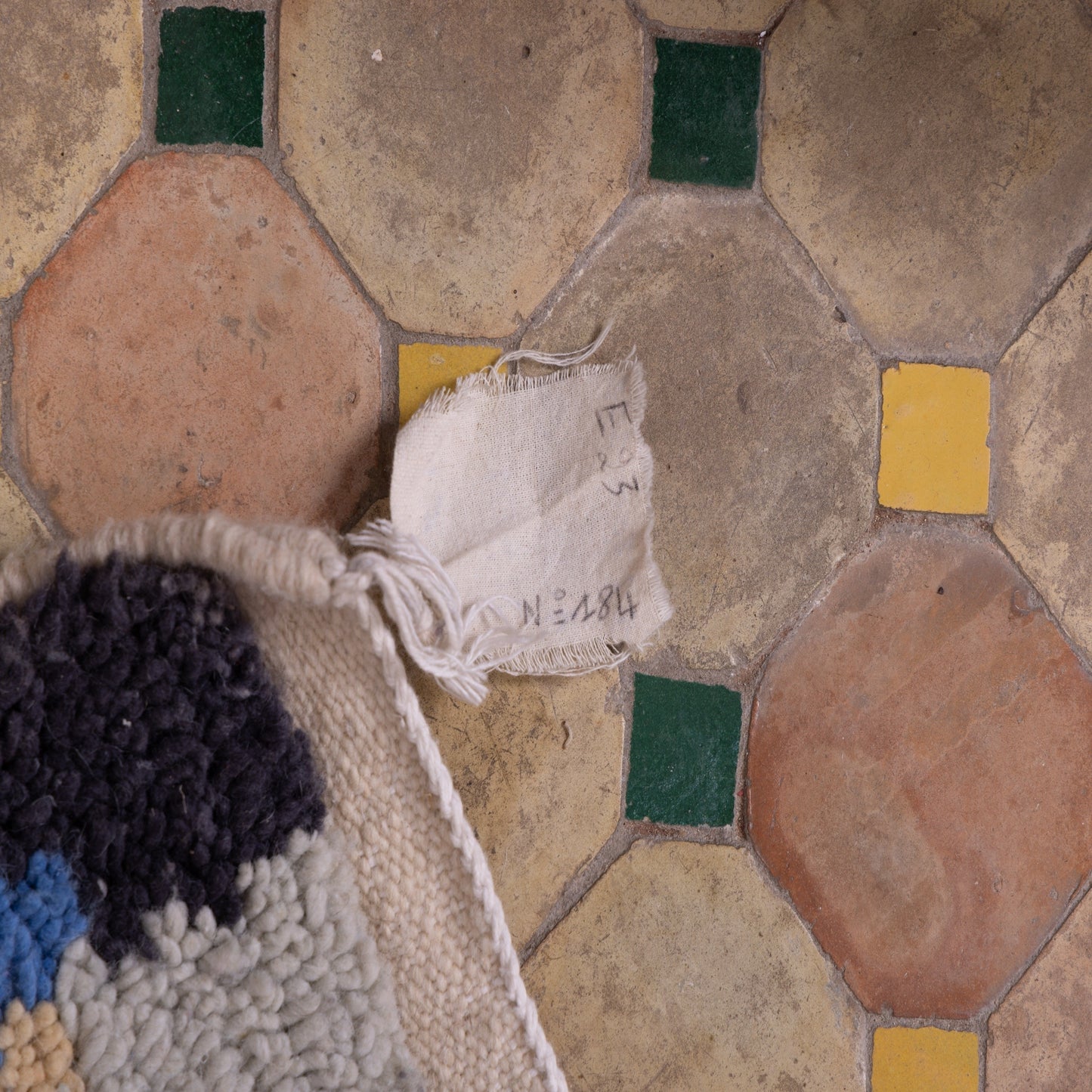 Handmade Boujad Moroccan Rug – Vintage Berber Wool Carpet – Unique Tribal Geometric Design