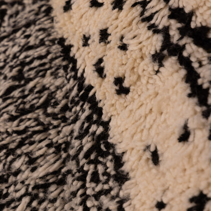 Modern Black & White Azilal Rug - Abstract Tribal Art - Handmade Moroccan Wool & Cotton - Minimalist Berber Decor