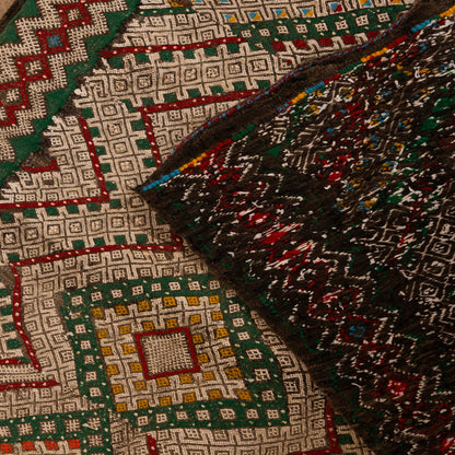 Handmade Moroccan Corridor Runner - Zigzag Tribal Design - 100% Wool