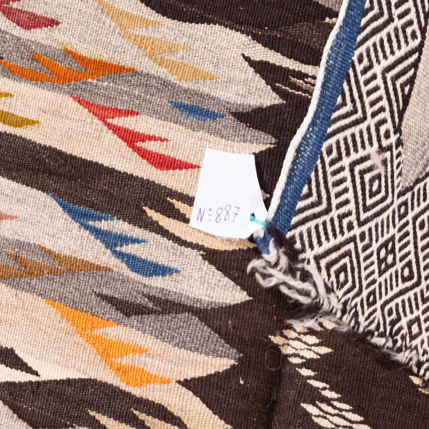 Handwoven Moroccan Akhnif Rug – Authentic Berber Wool Carpet ; 5,09 ft / 3,77 ft