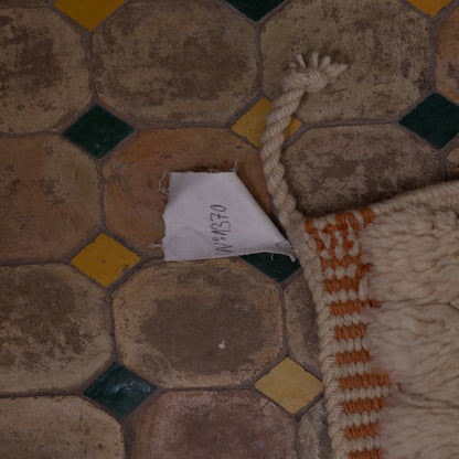 Luxurious Handmade Moroccan Mrirt Rug – Soft High-Pile Wool Berber Carpet in Neutral Tones