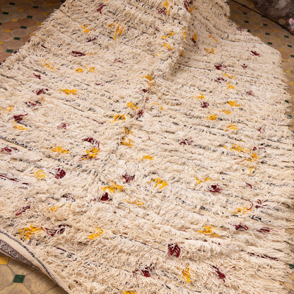 Handwoven Vintage Moroccan Handira Rug | Traditional Berber Wool Blanket | Neutral Striped Bohemian Rug | Unique Moroccan Wedding Blanket ; 8,86 ft / 5,25 ft