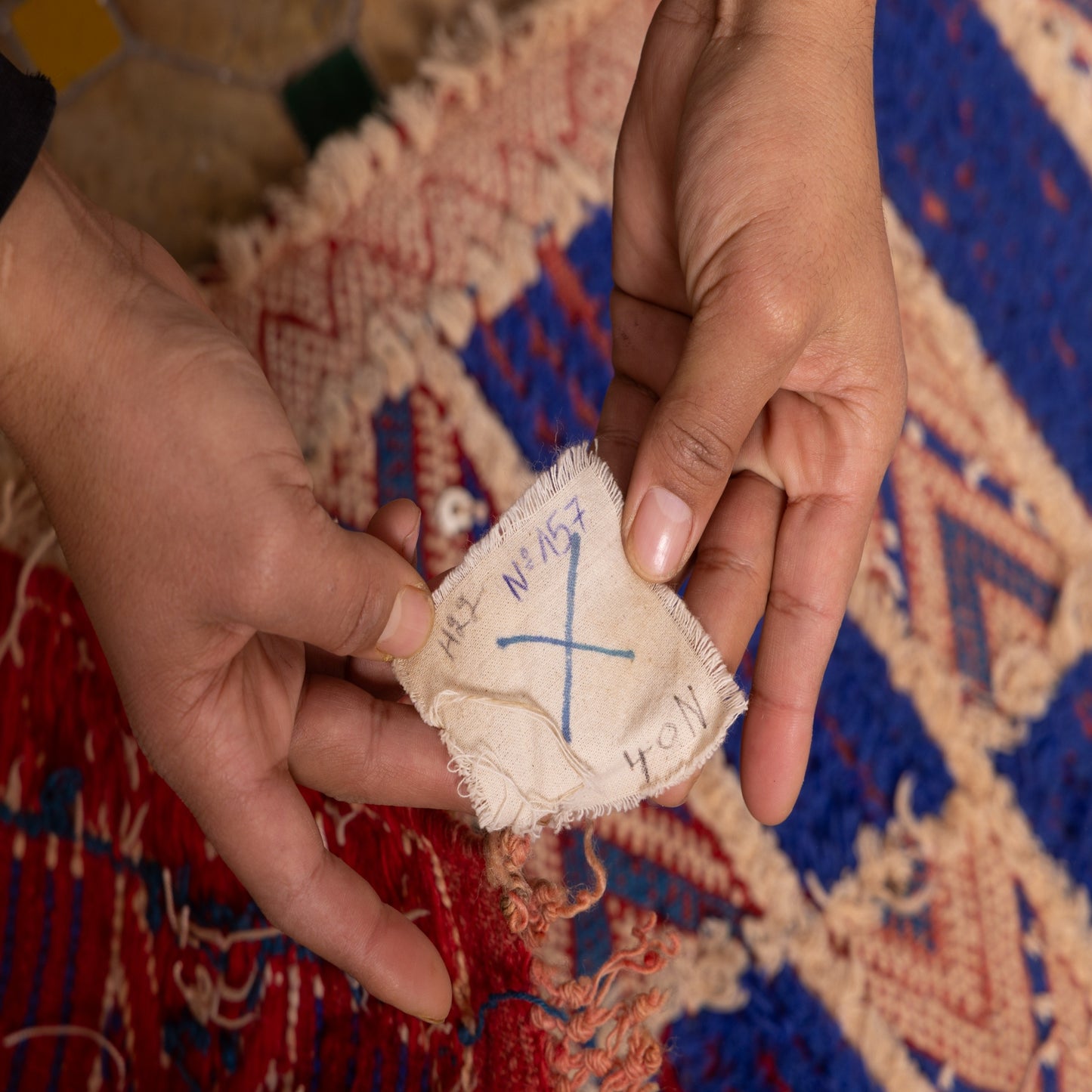 Vintage Moroccan Berber Rug | Handwoven Wool Rug with Bold Blue & Geometric Patterns ; 5,09 ft / 2,79 ft
