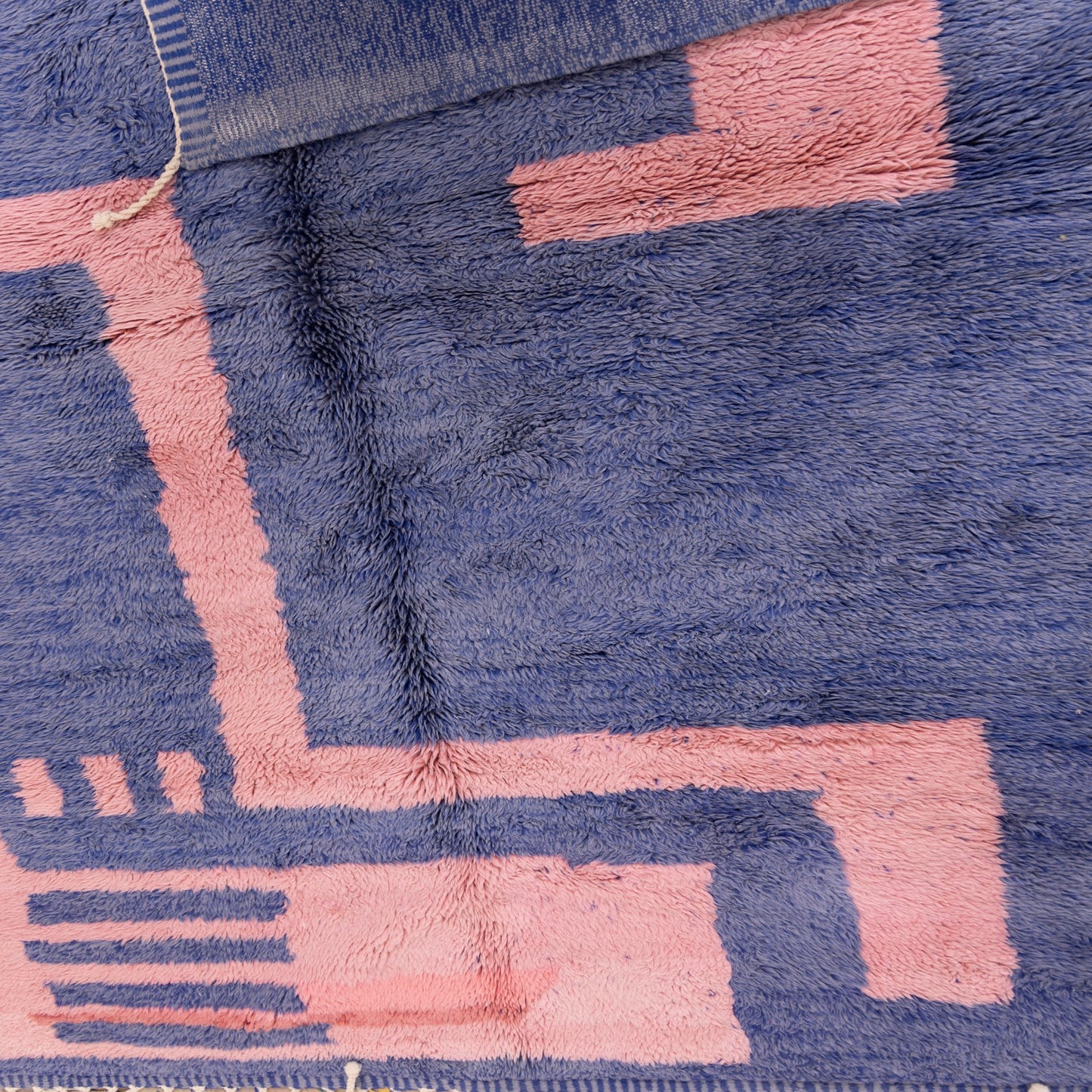 Handmade Mrirt Rug – 100% Wool Moroccan Berber Carpet – Blue & Pink Abstract Wool Rug – Modern Bohemian & Contemporary Home Decor