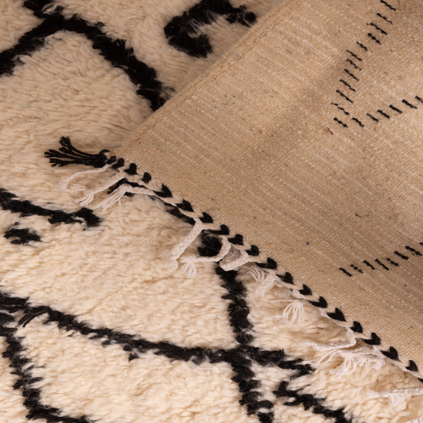 Modern Abstract Azilal Rug - Handmade Moroccan Wool & Cotton Wall Tapestry - Tribal Black Line Art Carpet